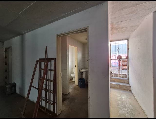 634M² OFFICE FOR SALE IN MELVILLE